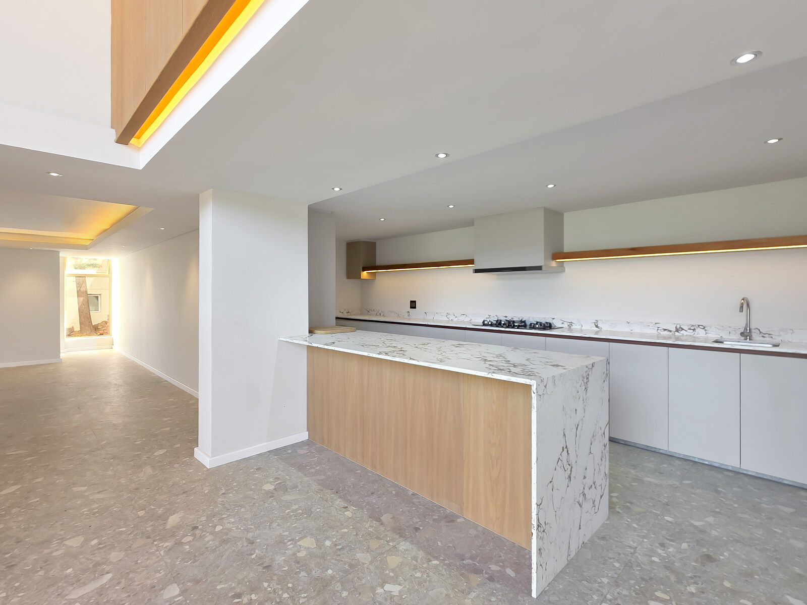 5 Bedroom Freehold Rented in Camps Bay, photo 12
