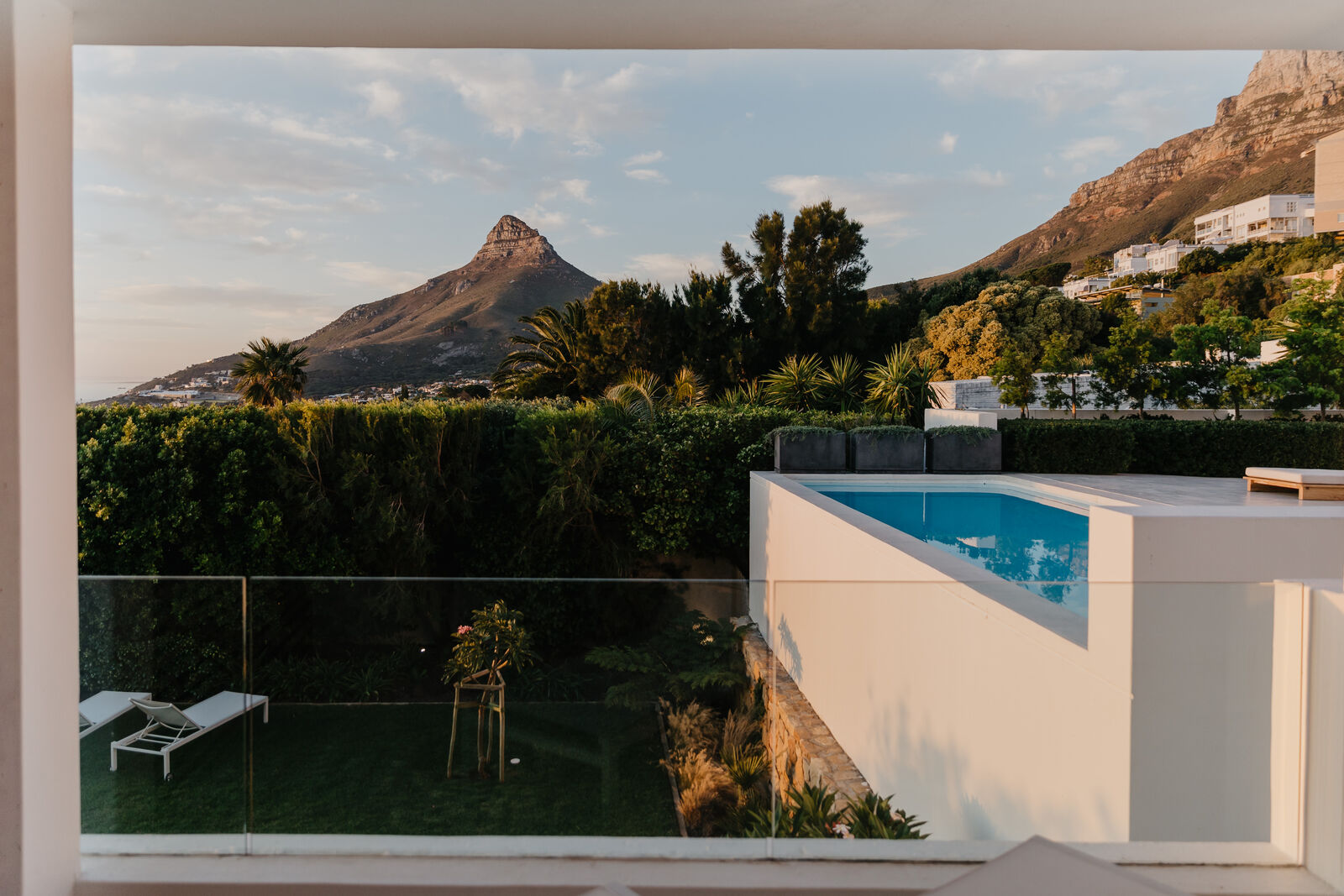 8 Bedroom Self-Catering House in Camps Bay, photo 4