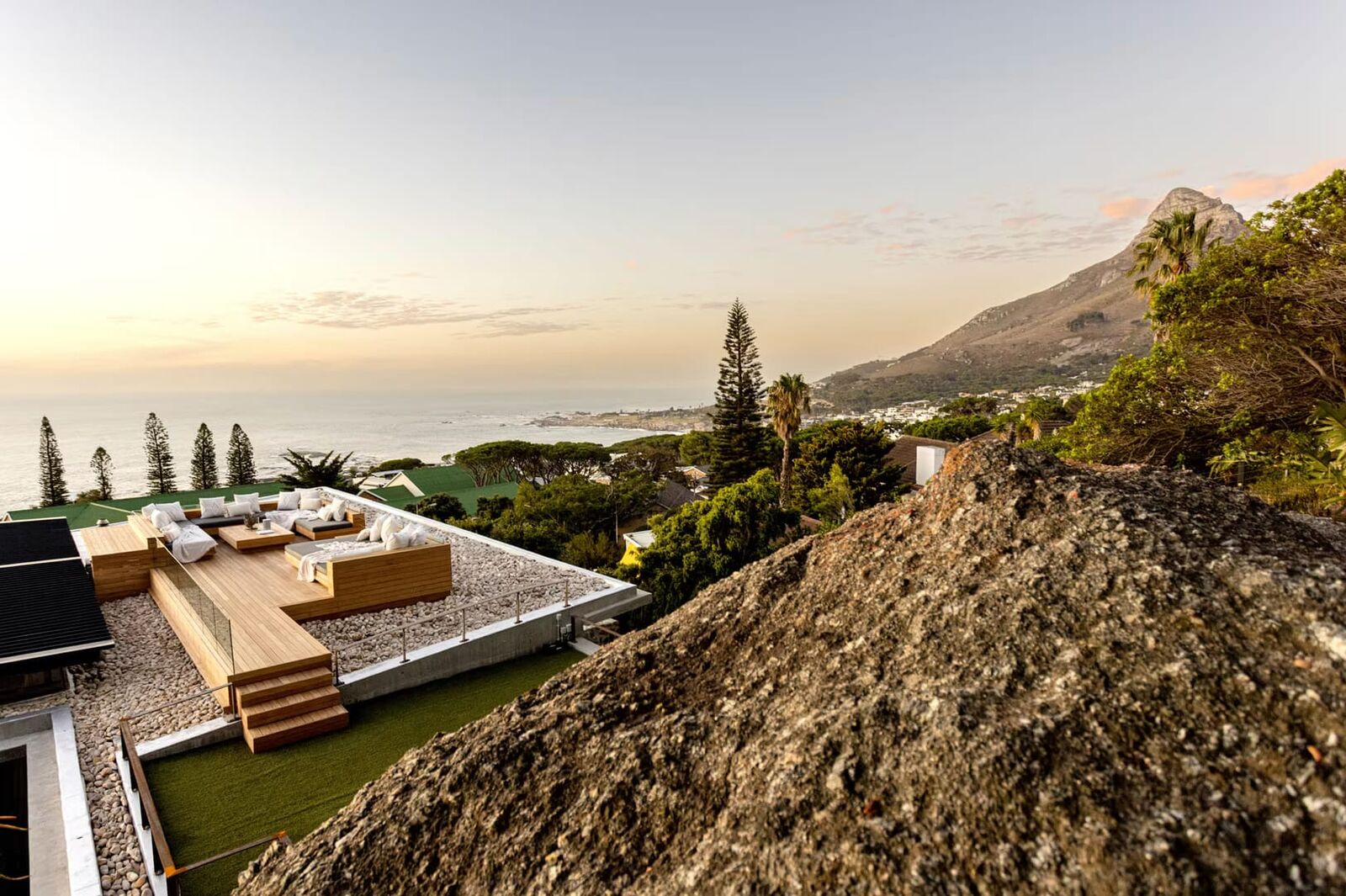 5 Bedroom Self-Catering Villa in Camps Bay, photo 2