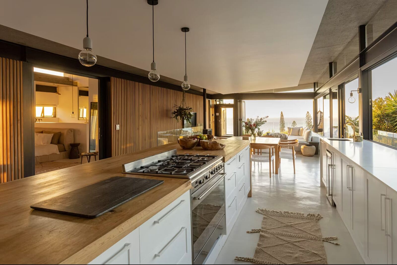 5 Bedroom Self-Catering Villa in Camps Bay, photo 6