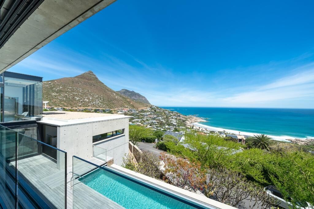 4 Bedroom Self-Catering Villa in Llandudno, photo 6