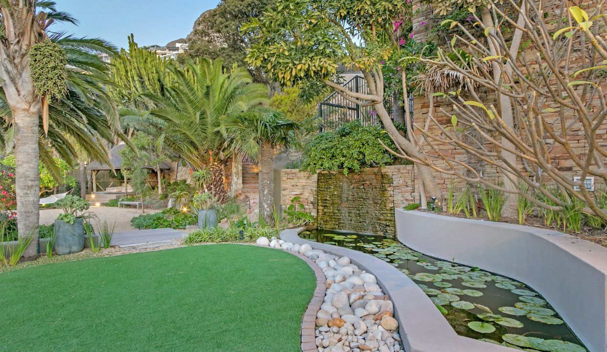 5 Bedroom Self-Catering Villa in Bantry Bay, photo 6
