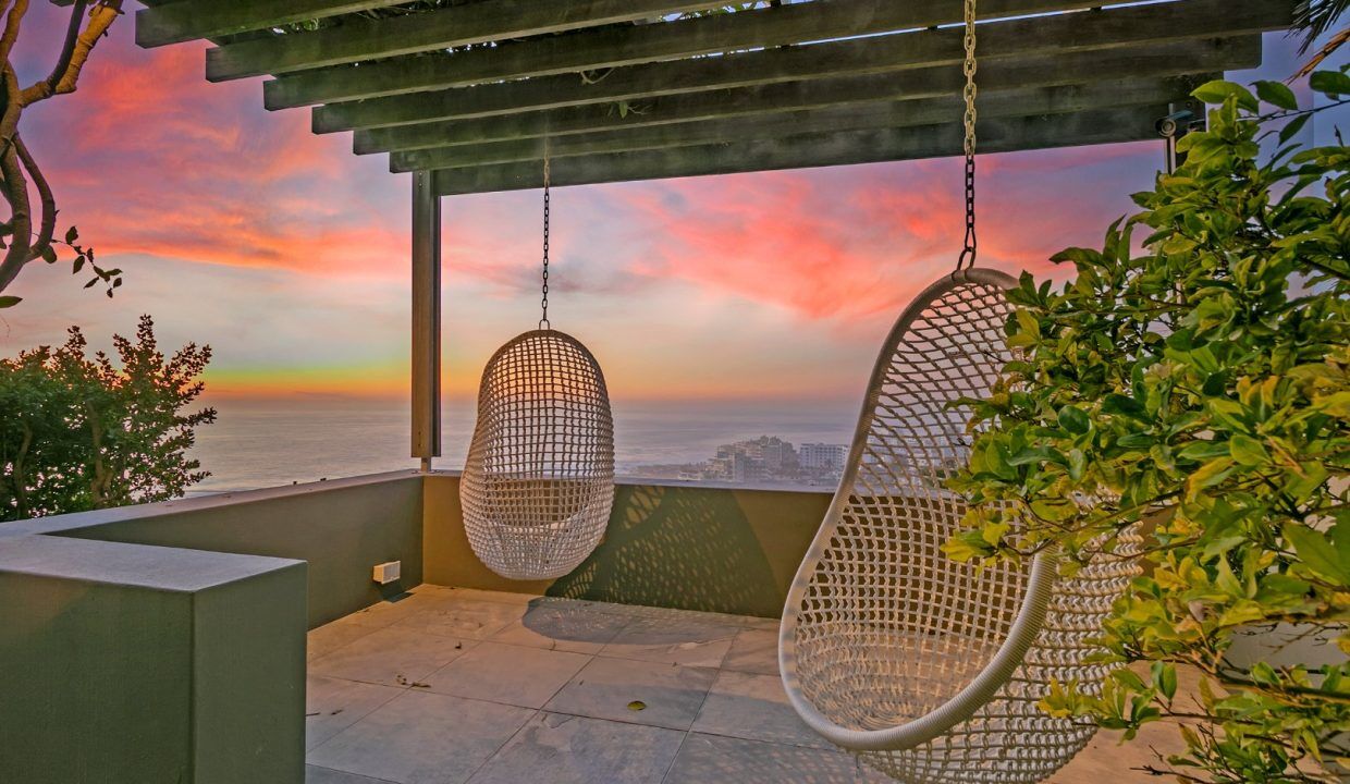 5 Bedroom Self-Catering Villa in Bantry Bay, photo 8