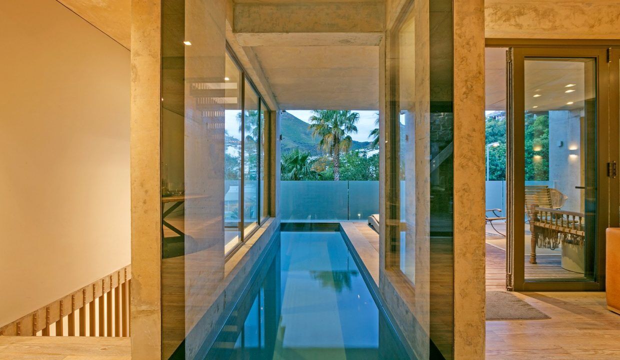 4 Bedroom Self-Catering Villa in Camps Bay, photo 5