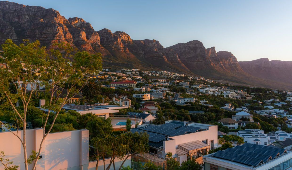 4 Bedroom Self-Catering Villa in Camps Bay, photo 6