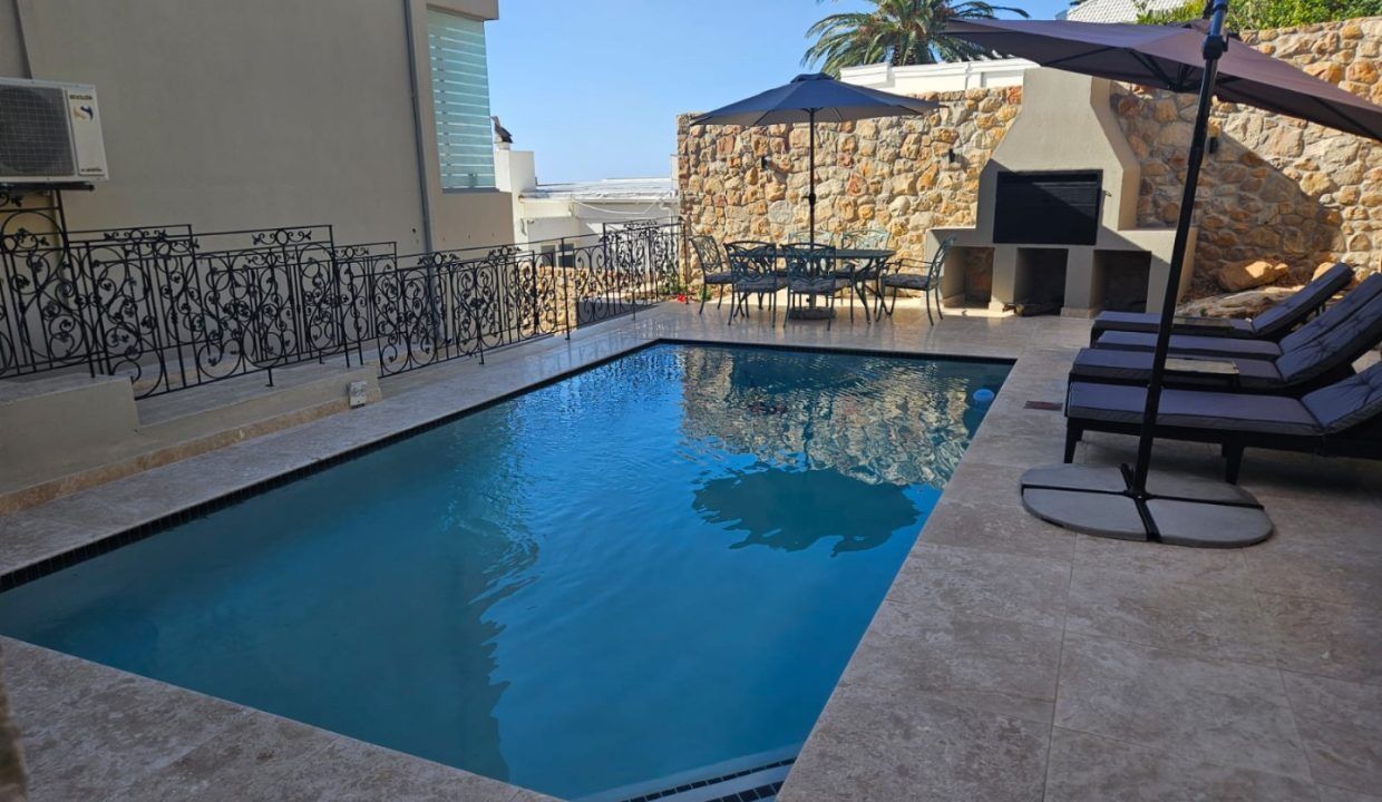 5 Bedroom Self-Catering Villa in Camps Bay, photo 6