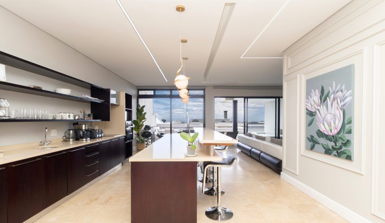 2 Bedroom Self-Catering Villa in Camps Bay, photo 4