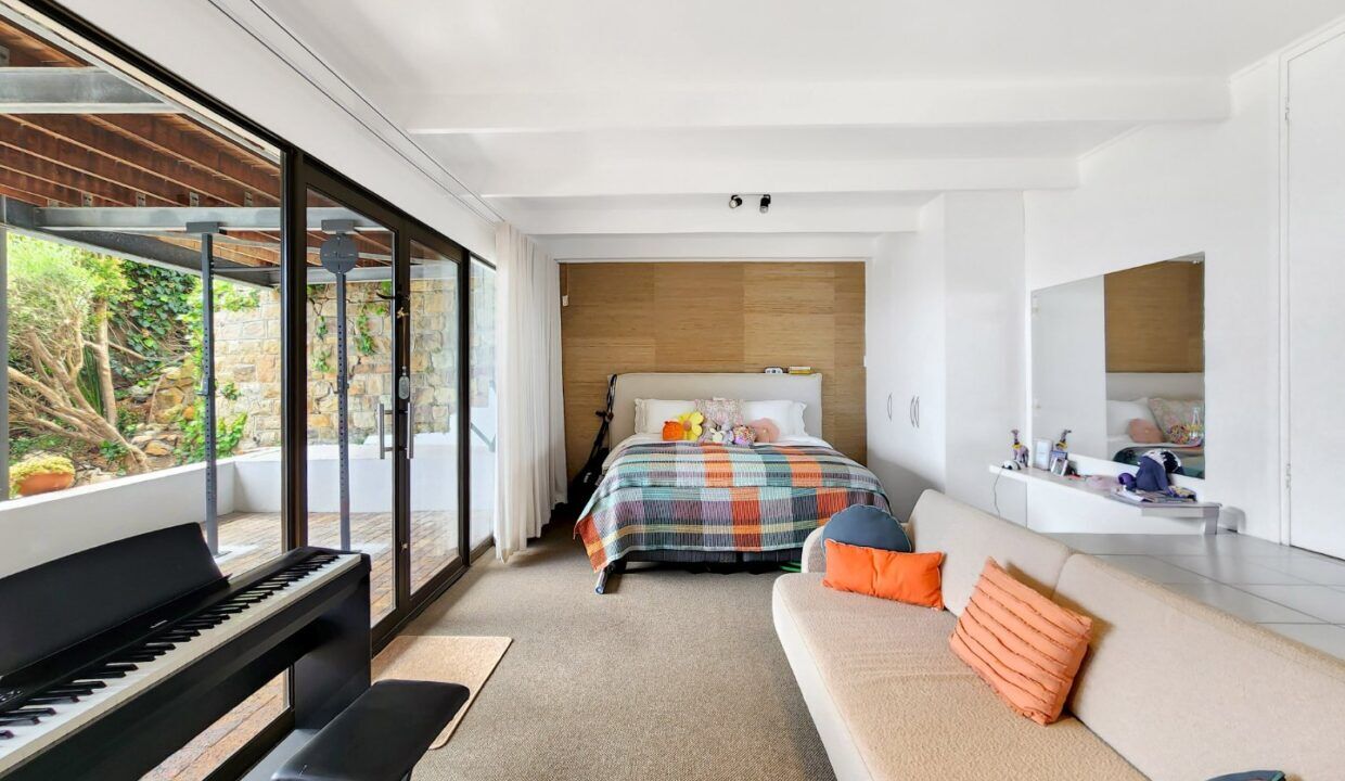 4 Bedroom Self-Catering Villa in Clifton, photo 5