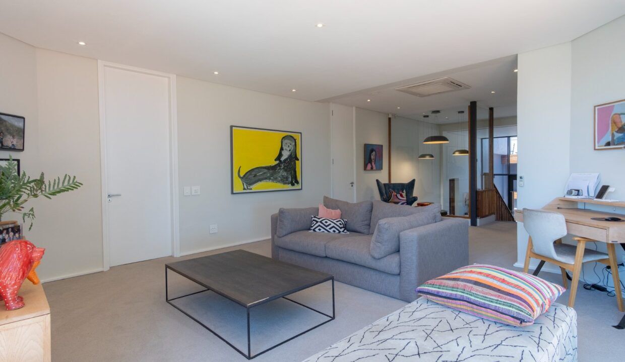 5 Bedroom Self-Catering House in Fresnaye, photo 2