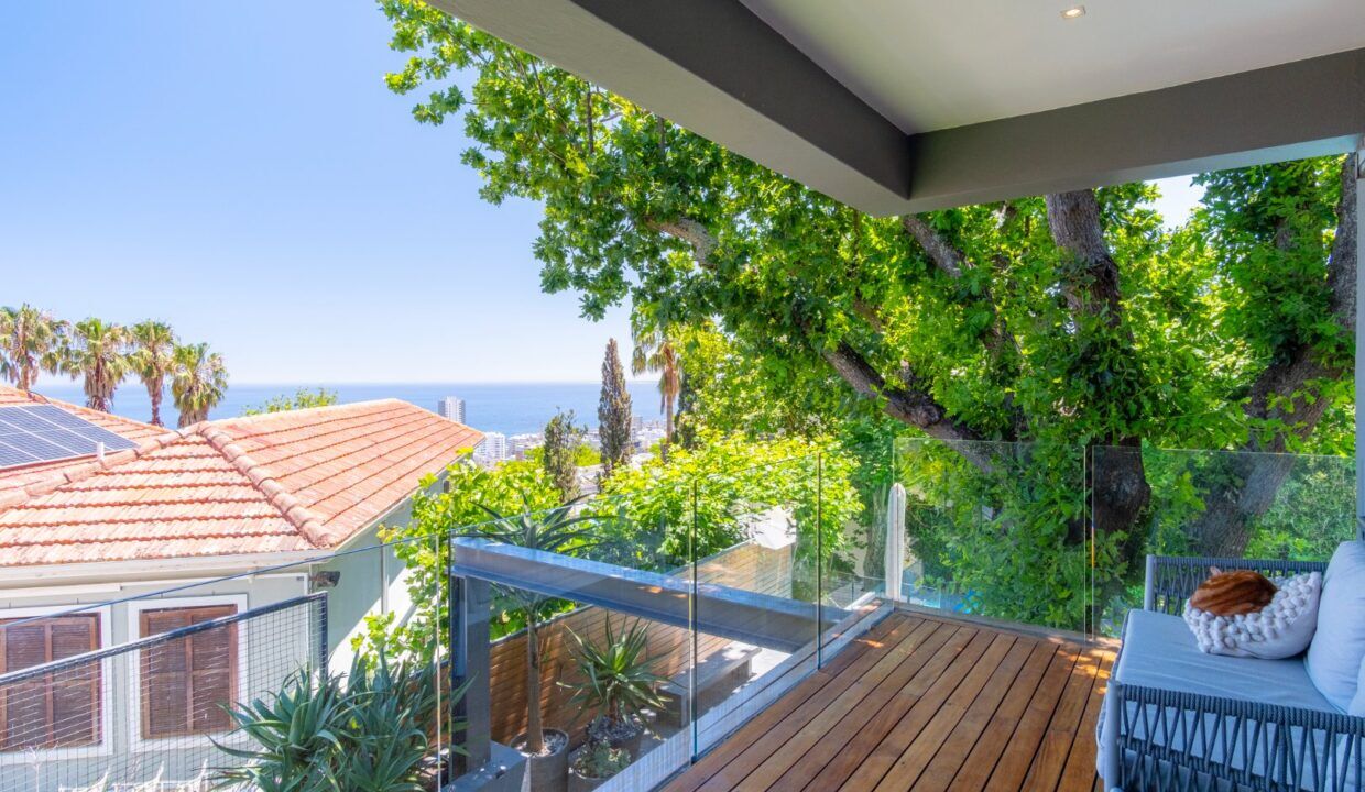 5 Bedroom Self-Catering House in Fresnaye, photo 4