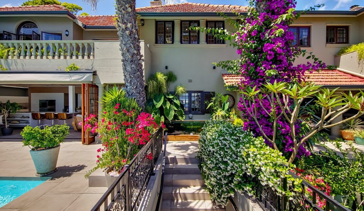 5 Bedroom Self-Catering Villa in Bantry Bay, photo 6