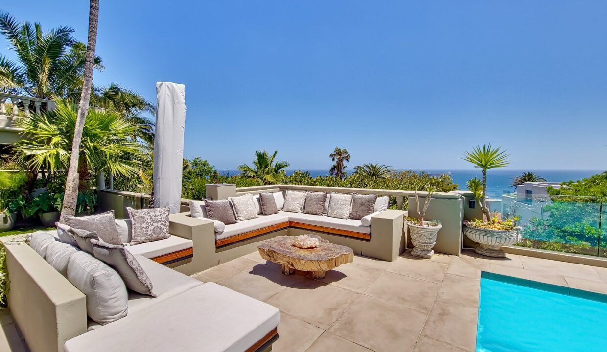 5 Bedroom Self-Catering Villa in Bantry Bay, photo 10