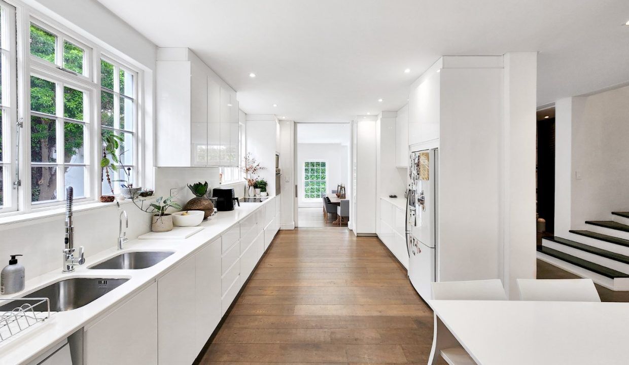 4 Bedroom Self-Catering House in Camps Bay