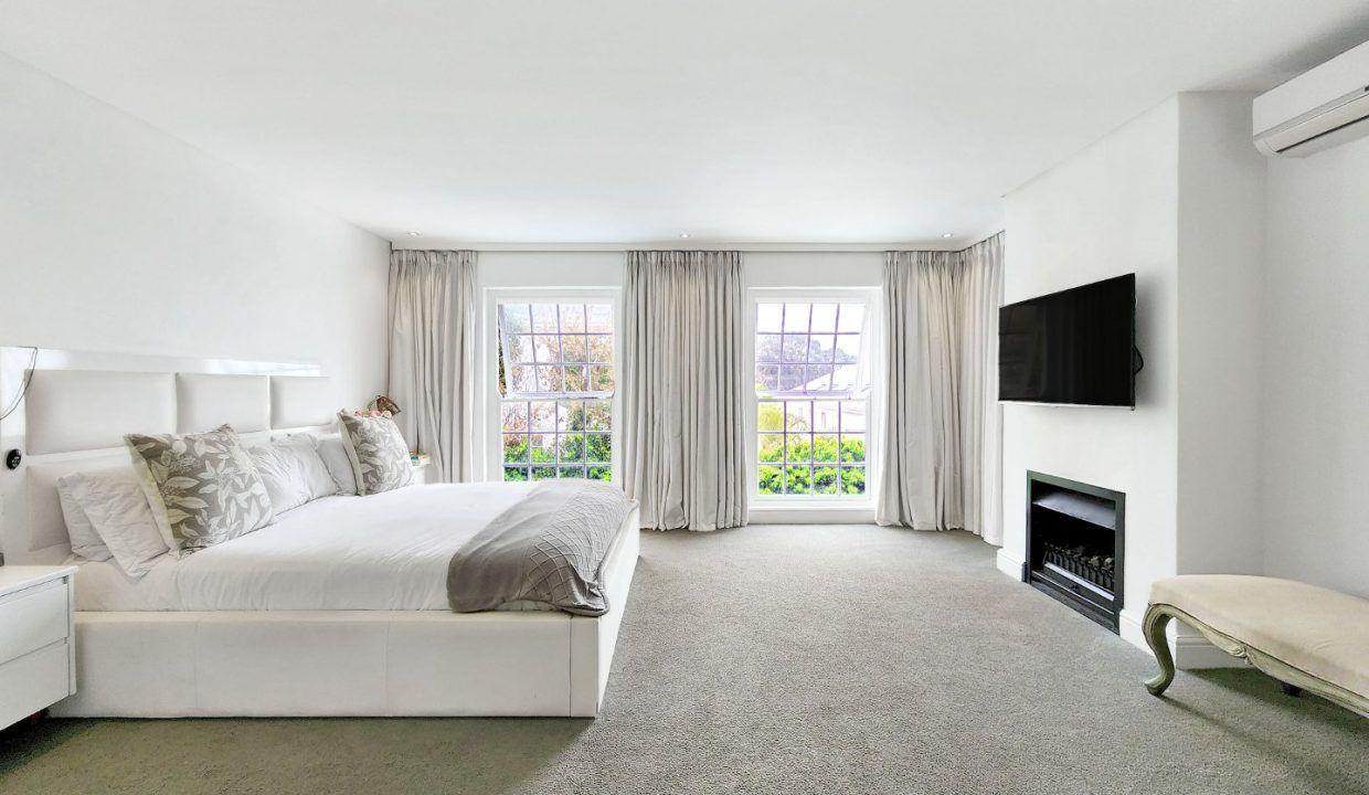4 Bedroom Self-Catering House in Camps Bay, photo 6