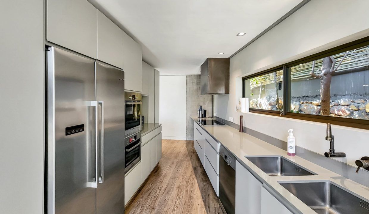 4 Bedroom Self-Catering Villa in Camps Bay, photo 7
