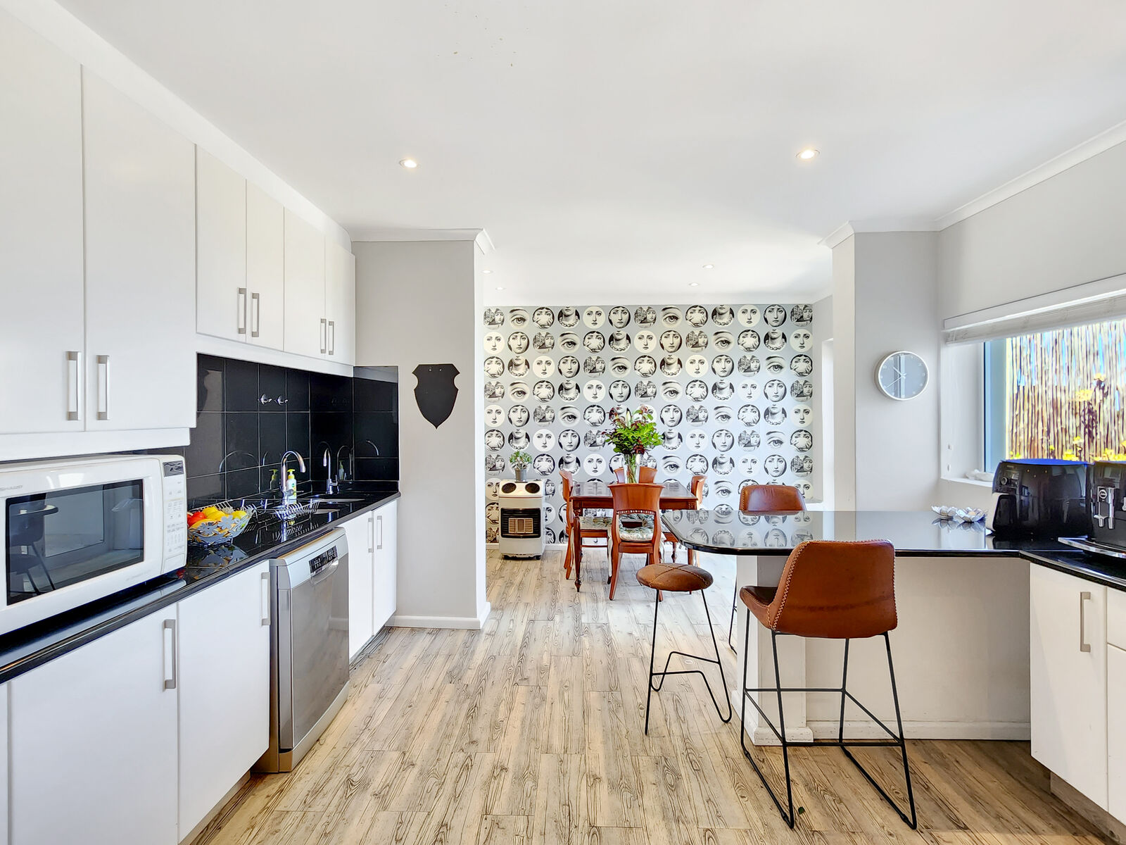 3 Bedroom Self-Catering House in Camps Bay, photo 7
