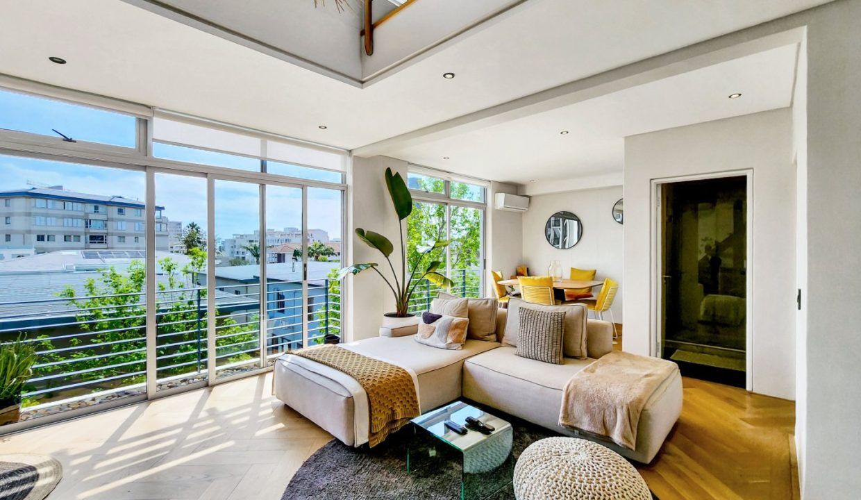 2 Bedroom Self-Catering House in Sea Point, photo 4