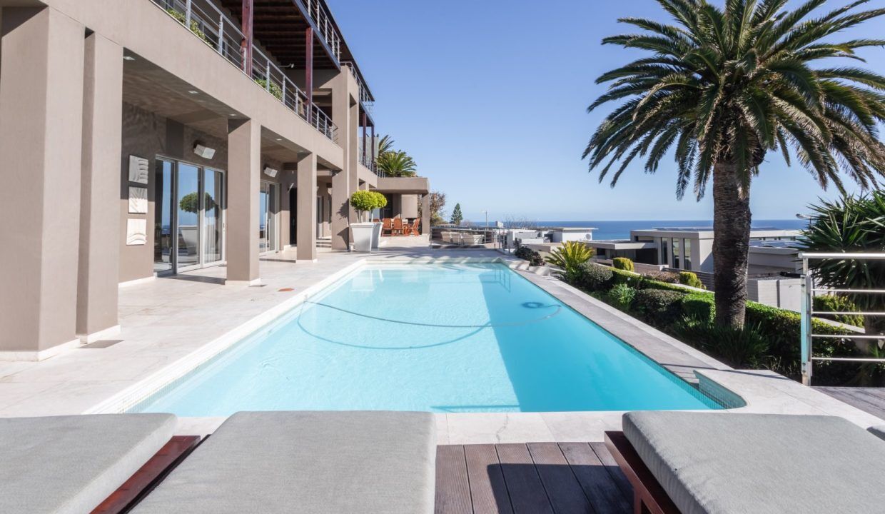 6 Bedroom Self-Catering Villa in Bantry Bay, photo 11