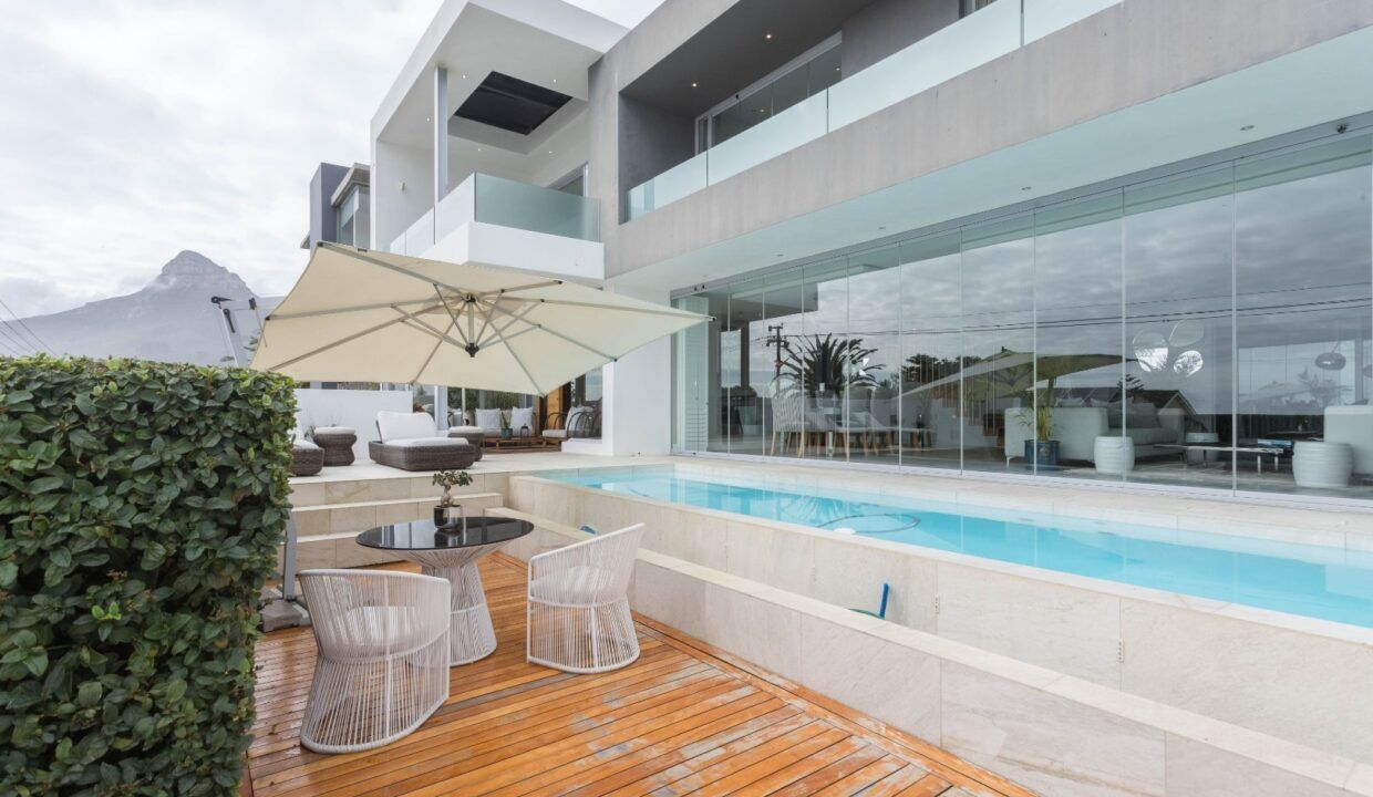 3 Bedroom Self-Catering House in Camps Bay, photo 11