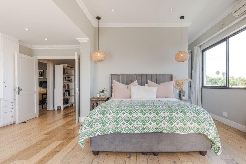 4 Bedroom Self-Catering House in Fresnaye, photo 4