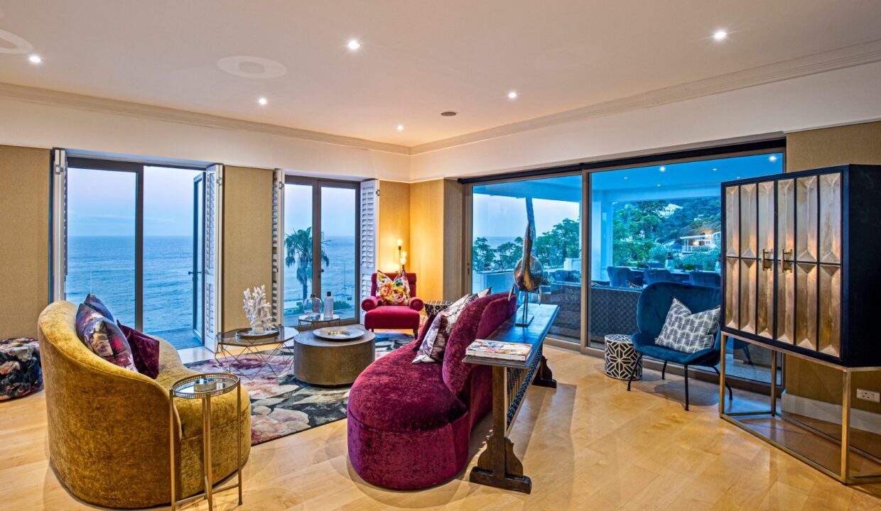 6 Bedroom Self-Catering Villa in Clifton, photo 3