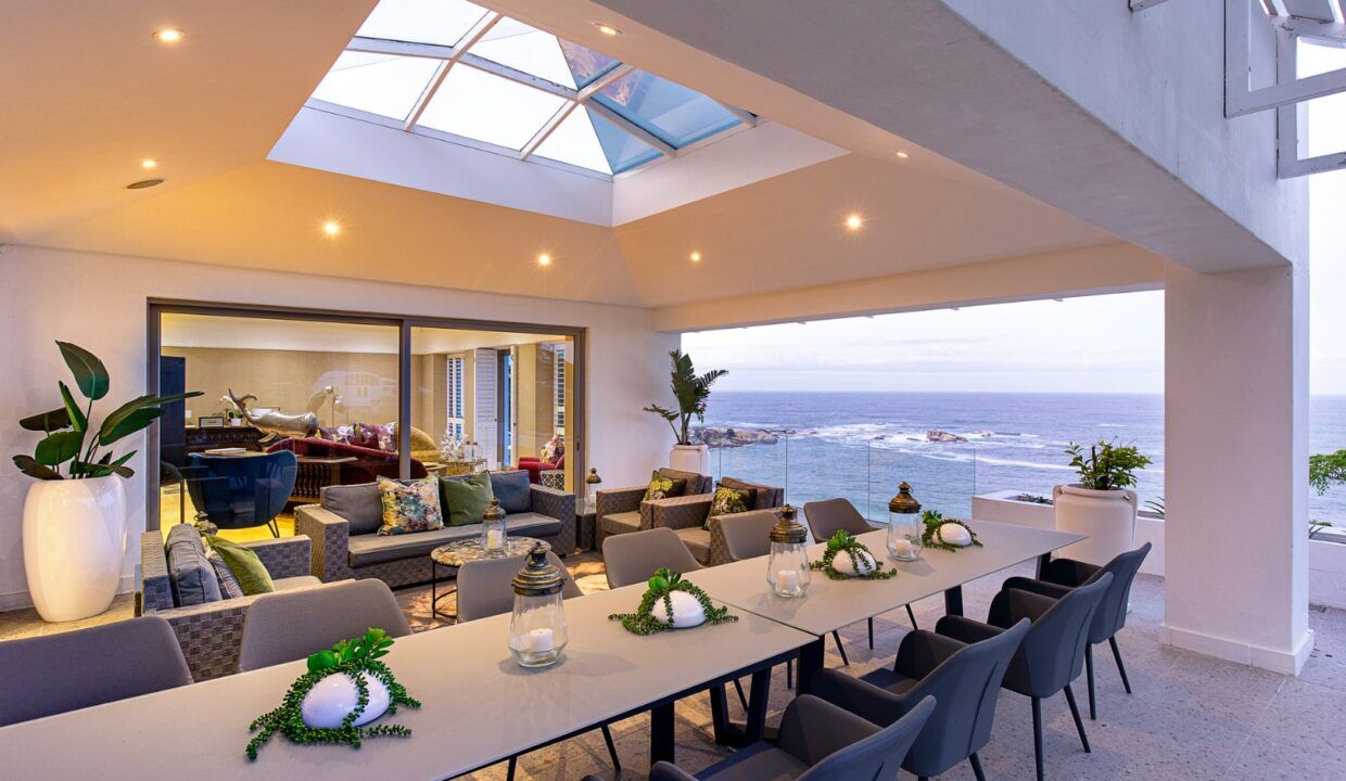 6 Bedroom Self-Catering Villa in Clifton, photo 5