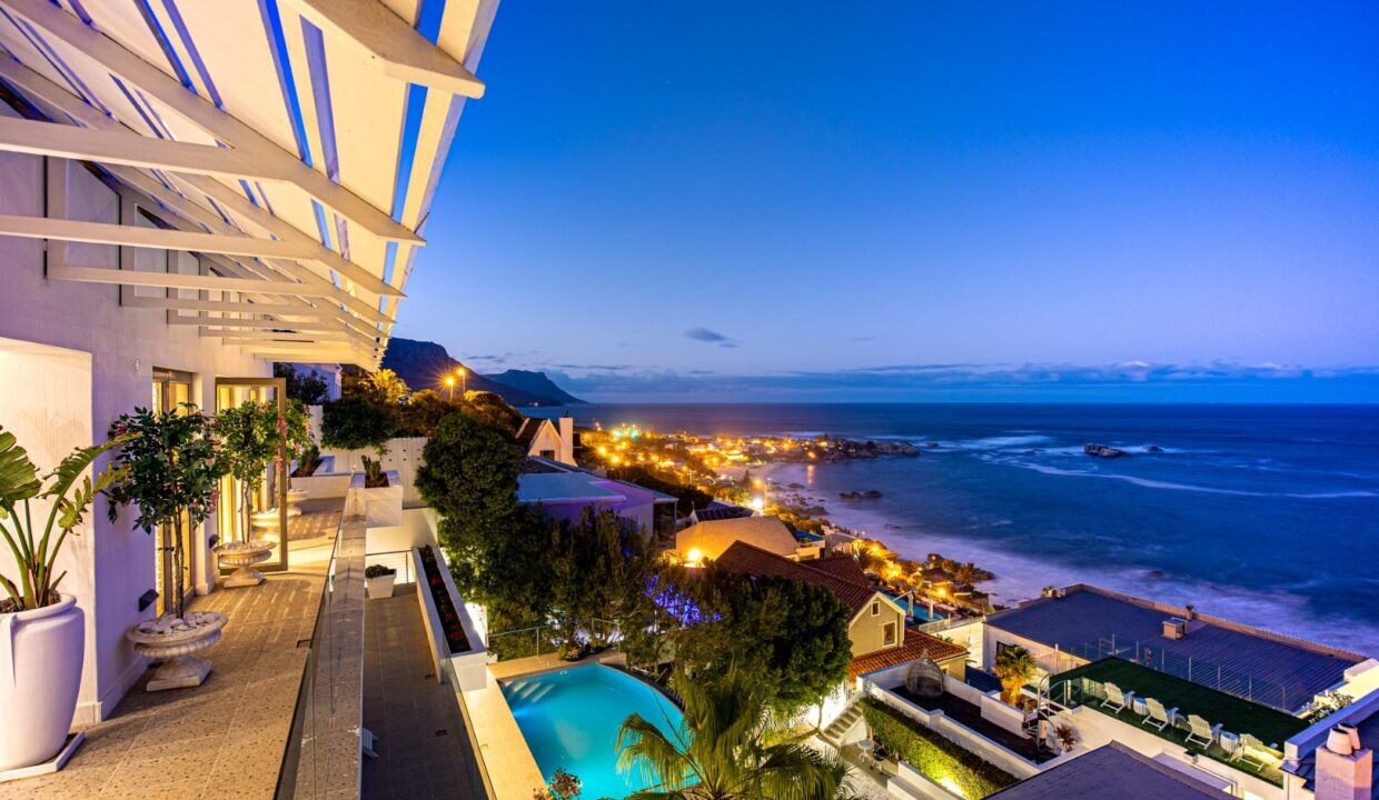 6 Bedroom Self-Catering Villa in Clifton, photo 11