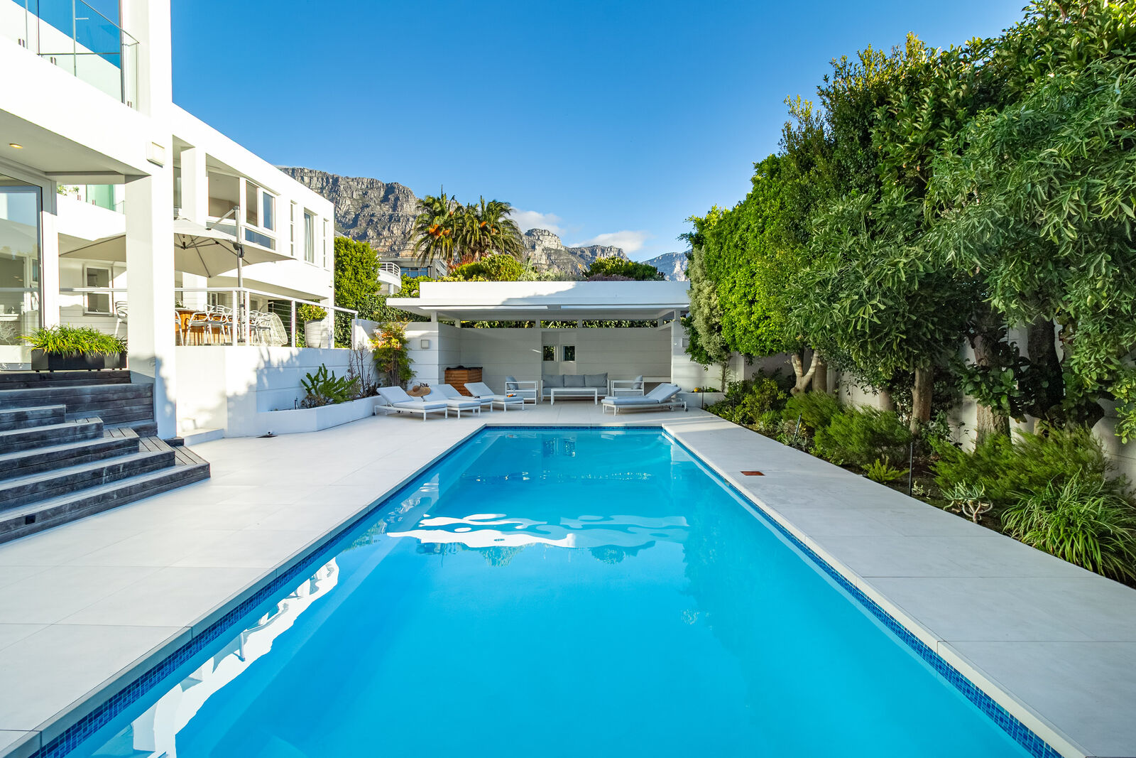 6 Bedroom Self-Catering House in Camps Bay, photo 2