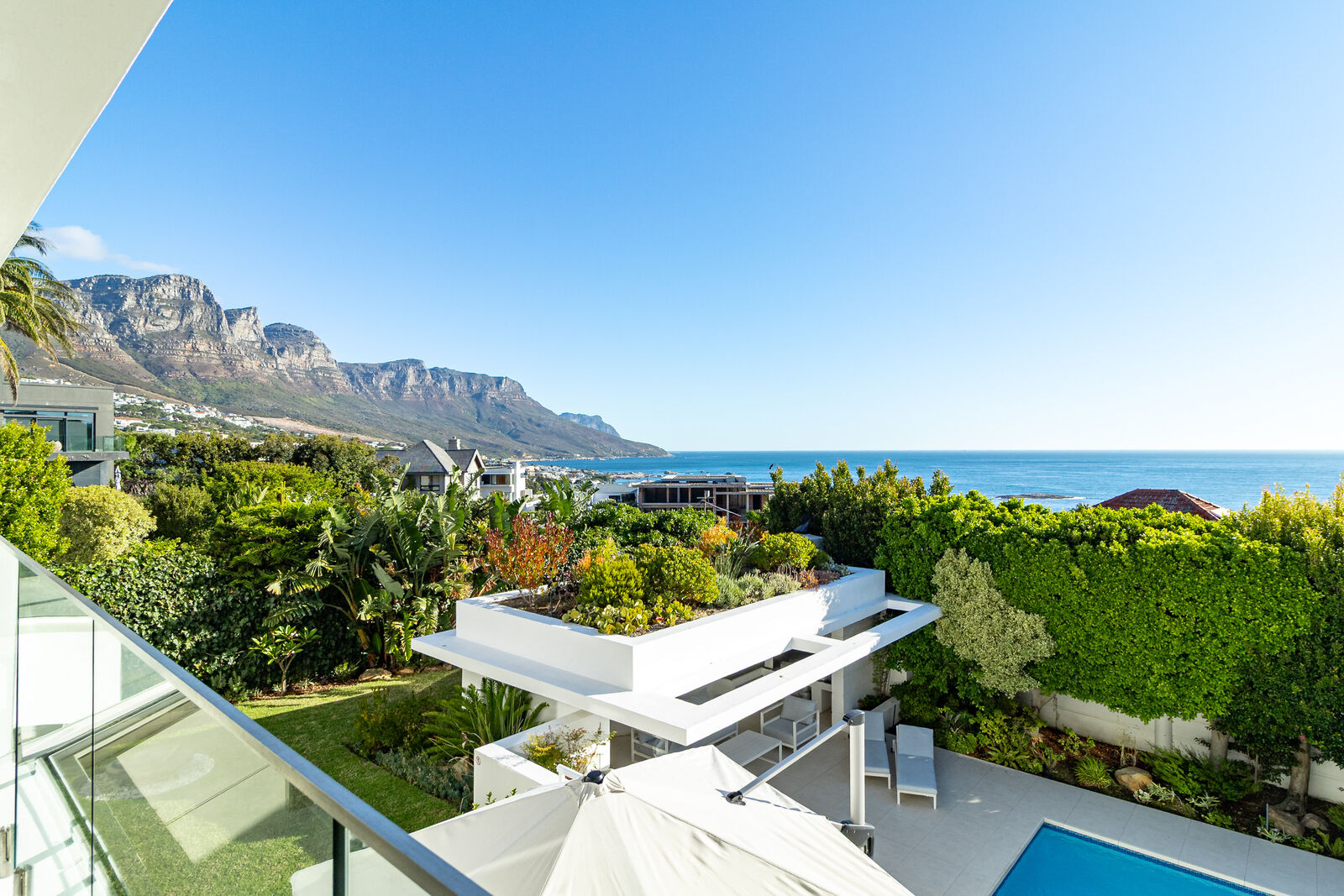 6 Bedroom Self-Catering House in Camps Bay, photo 5