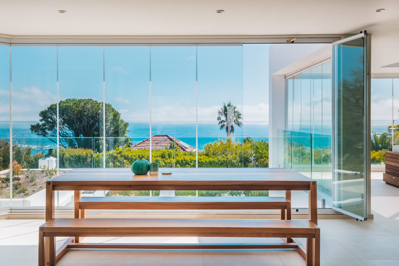 6 Bedroom Self-Catering House in Camps Bay, photo 8