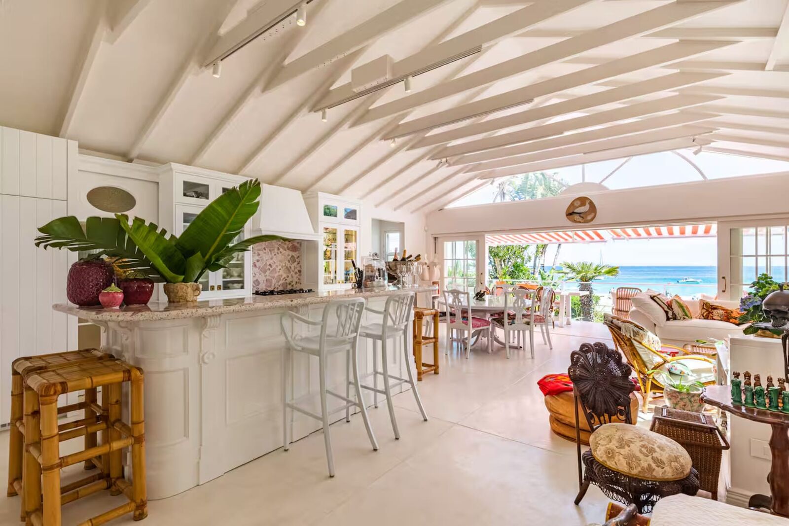 4 Bedroom Self-Catering Villa in Clifton, photo 5