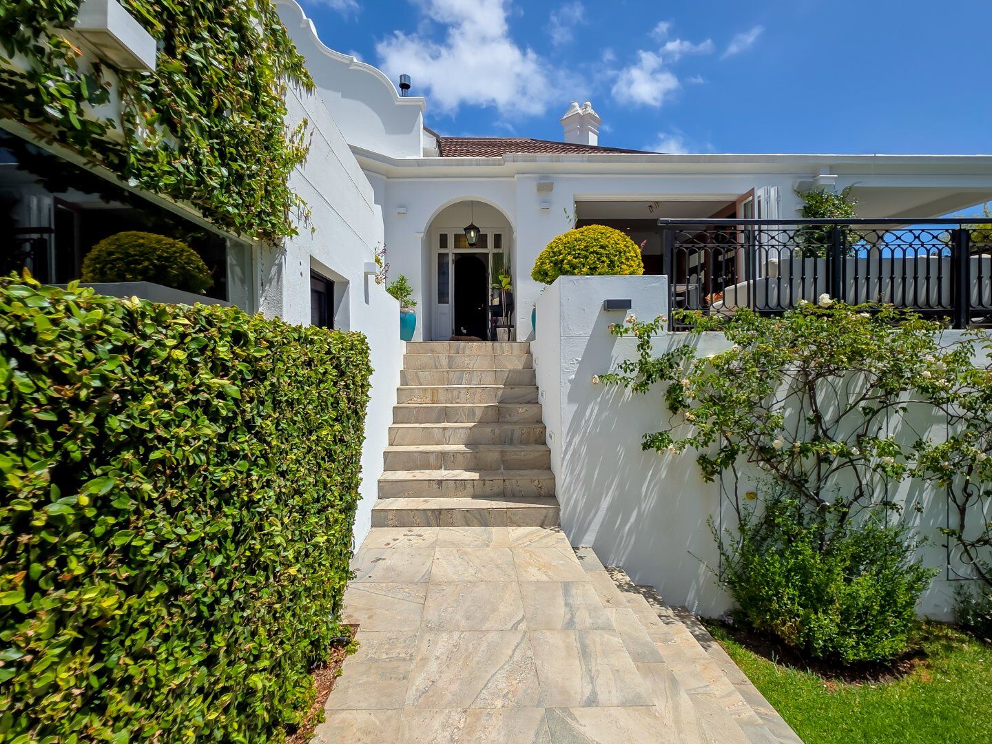 4 Bedroom Self-Catering Villa in Fresnaye, photo 2