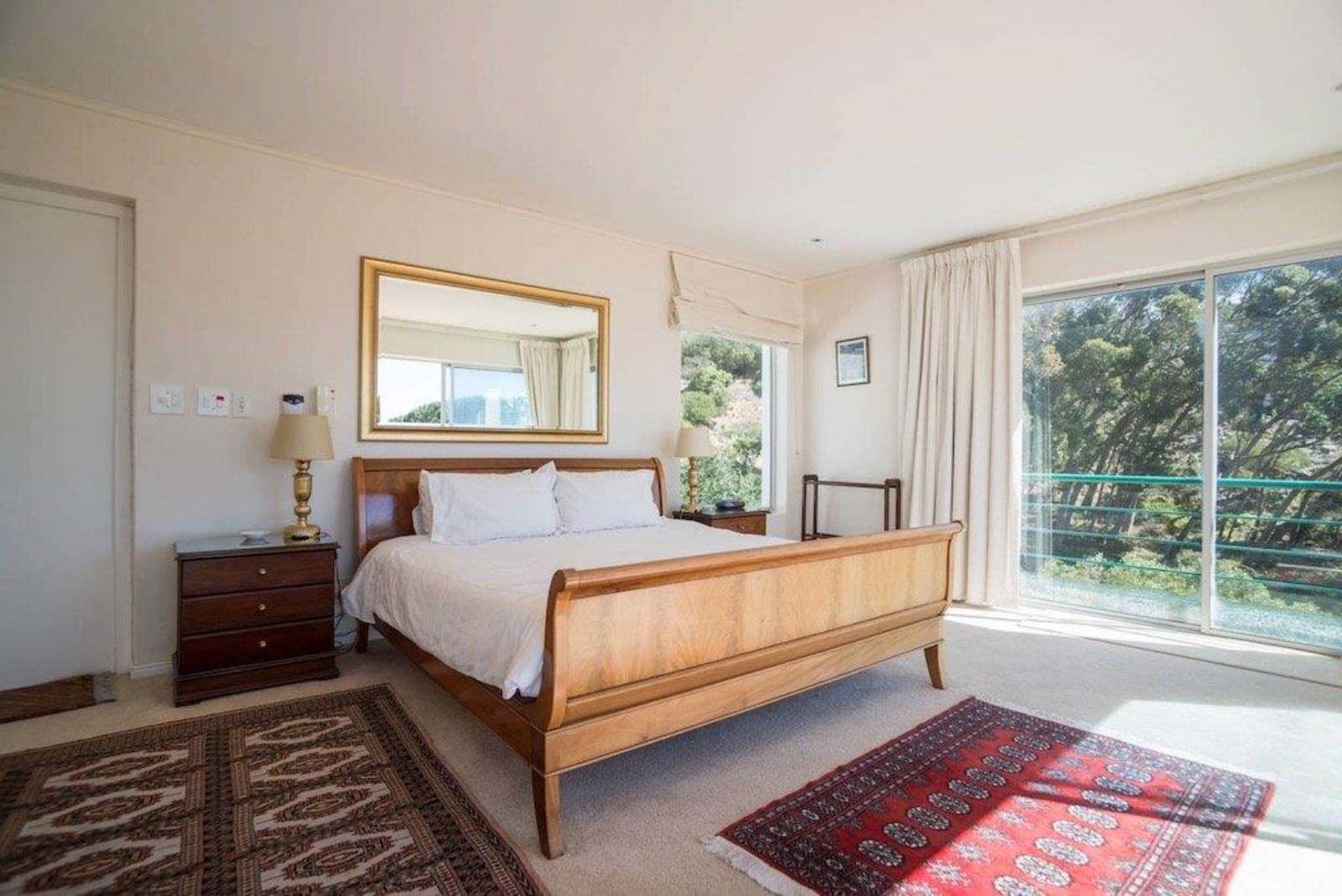 4 Bedroom Self-Catering House in Camps Bay, photo 4