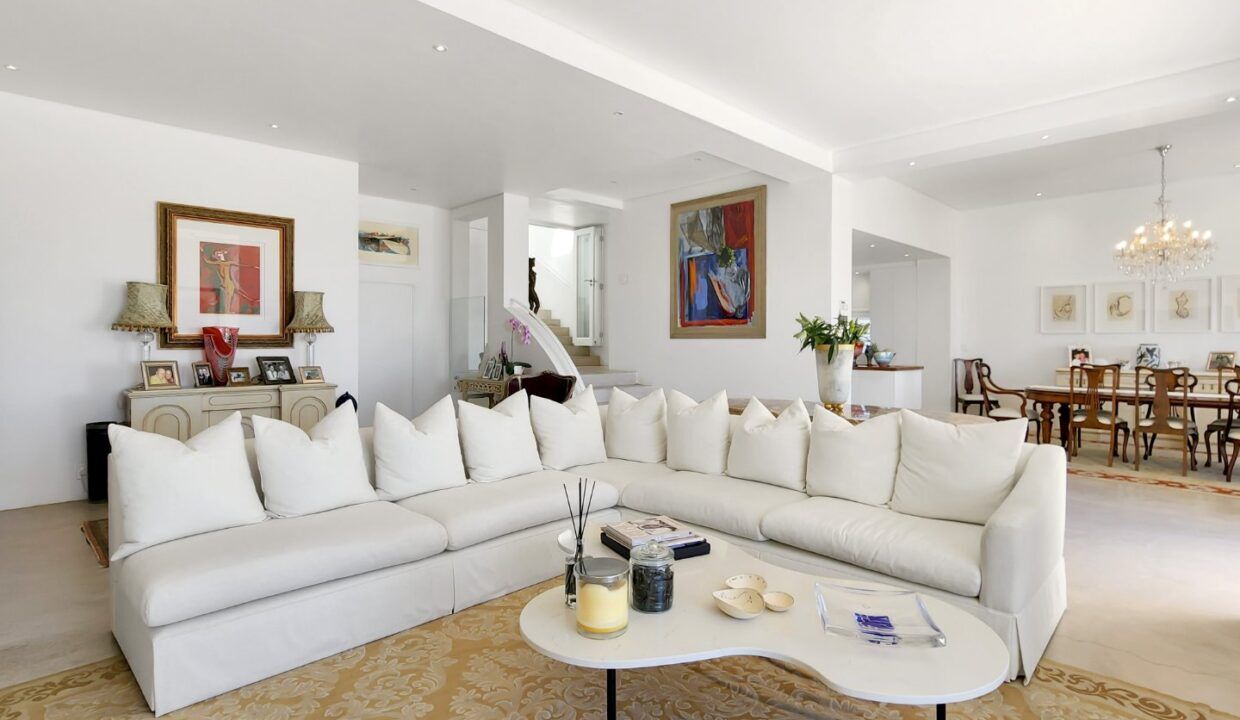 4 Bedroom Self-Catering House in Green Point, photo 6