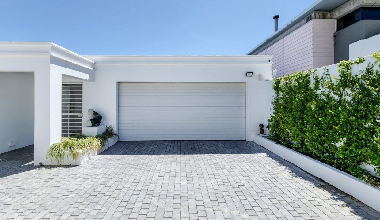 4 Bedroom Self-Catering House in Green Point, photo 11