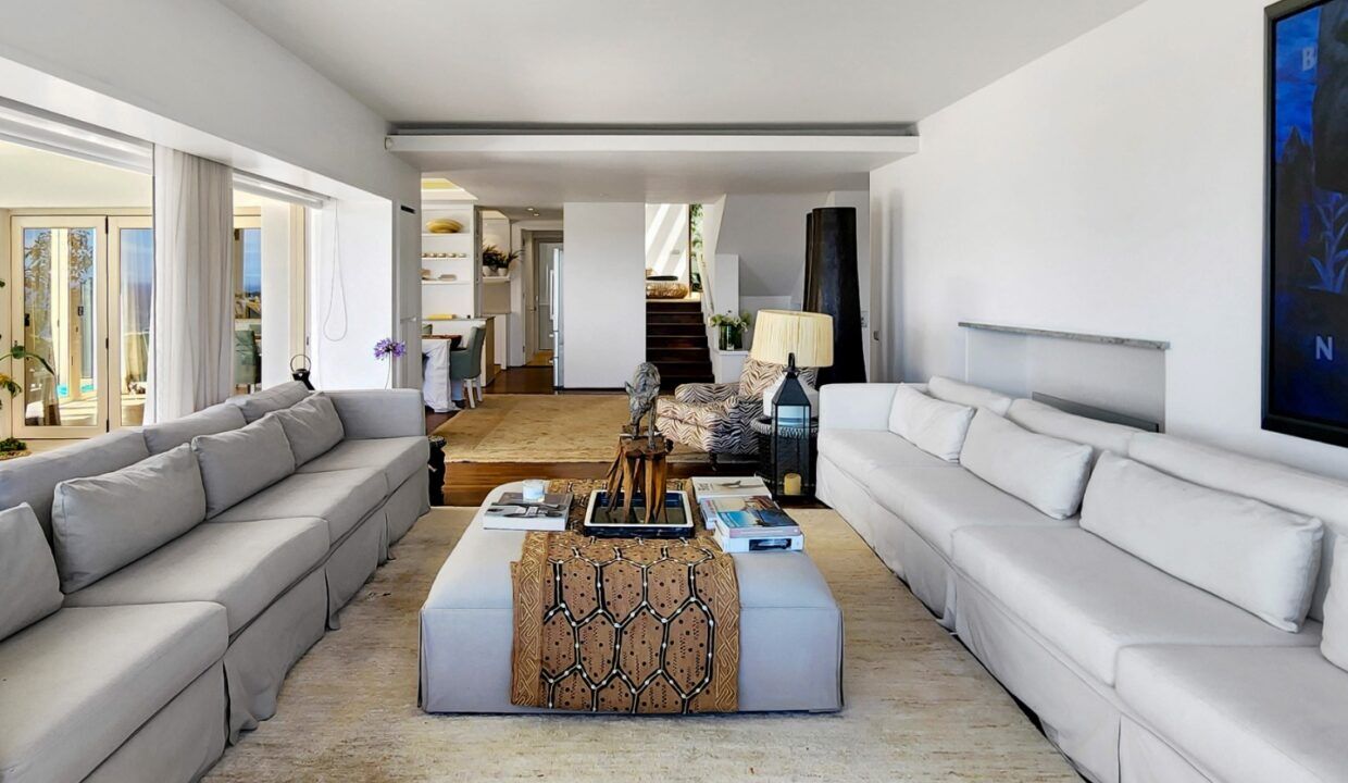 5 Bedroom Self-Catering Villa in Clifton, photo 3