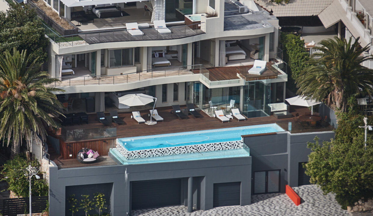 7 Bedroom Self-Catering Villa in Camps Bay, photo 8