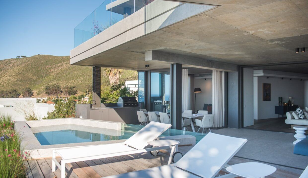 4 Bedroom Self-Catering Apartment in Fresnaye, photo 11