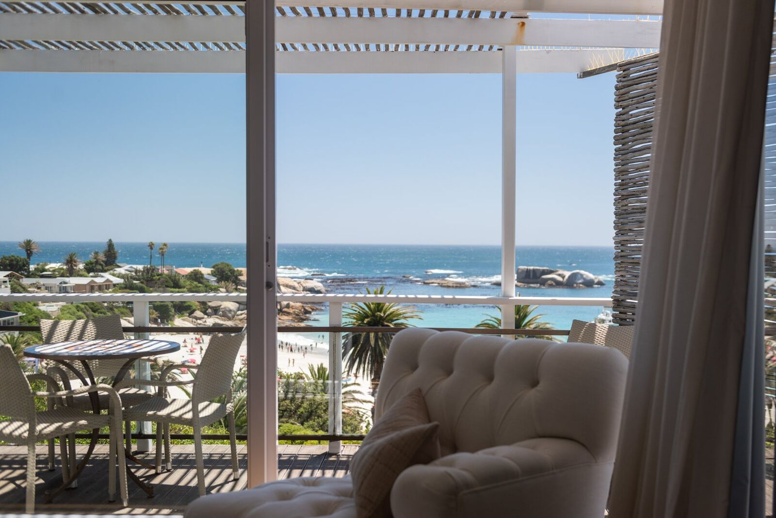 4 Bedroom Self-Catering House in Clifton, photo 4