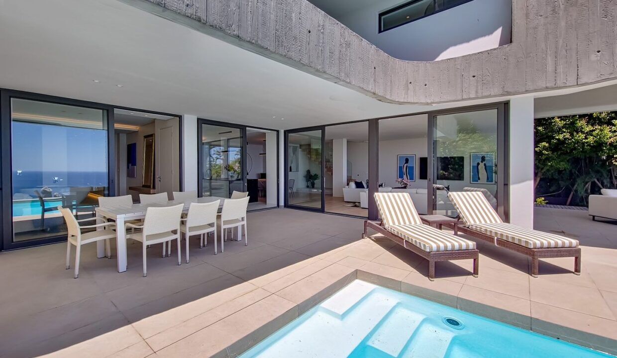 3 Bedroom Self-Catering House in Bantry Bay, photo 4