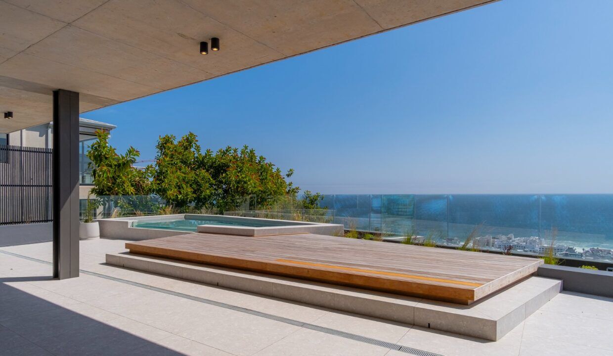 4 Bedroom Self-Catering House in Fresnaye, photo 12