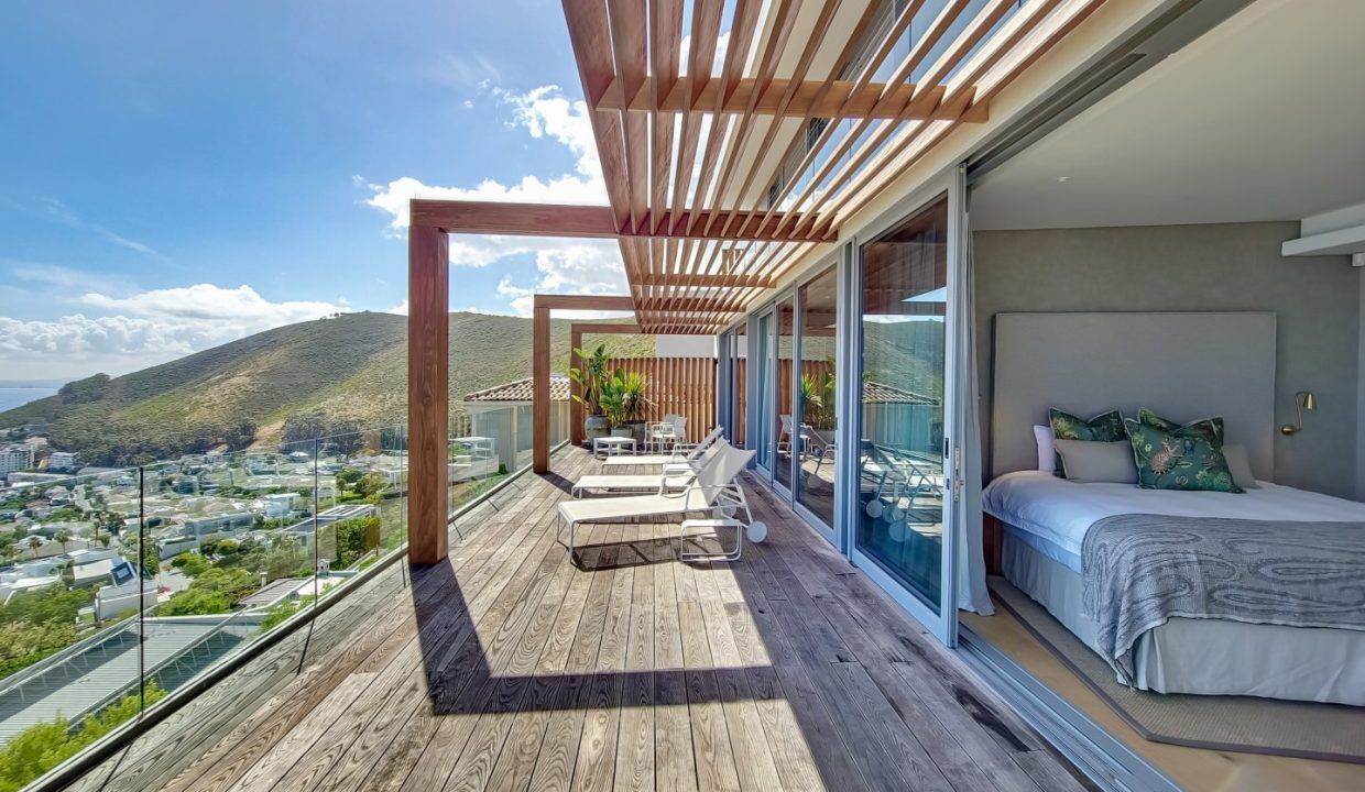 5 Bedroom Self-Catering Villa in Fresnaye, photo 2