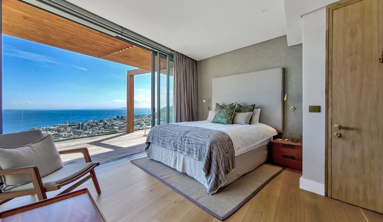 5 Bedroom Self-Catering Villa in Fresnaye, photo 3