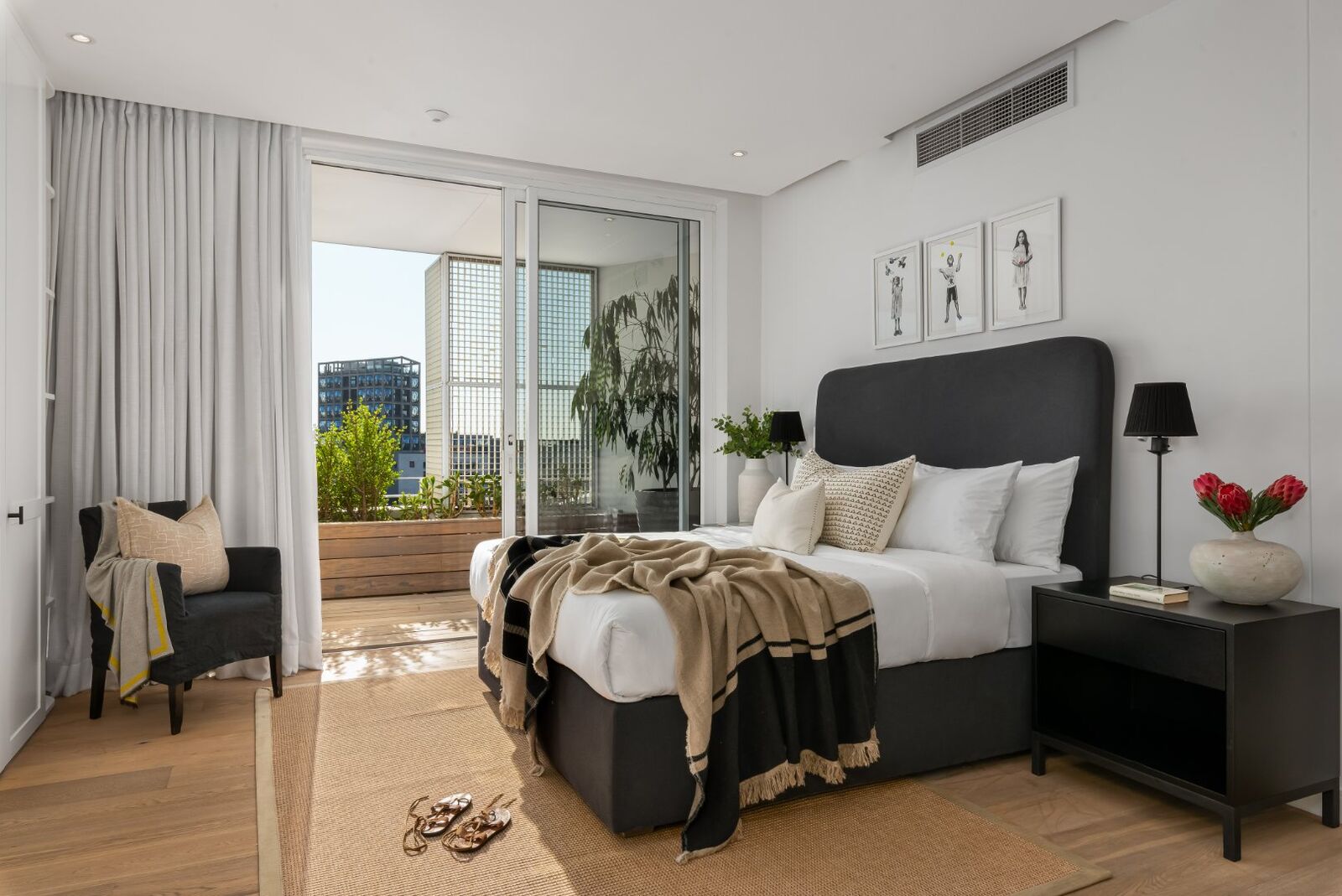 3 Bedroom Self-Catering Apartment in Waterfront