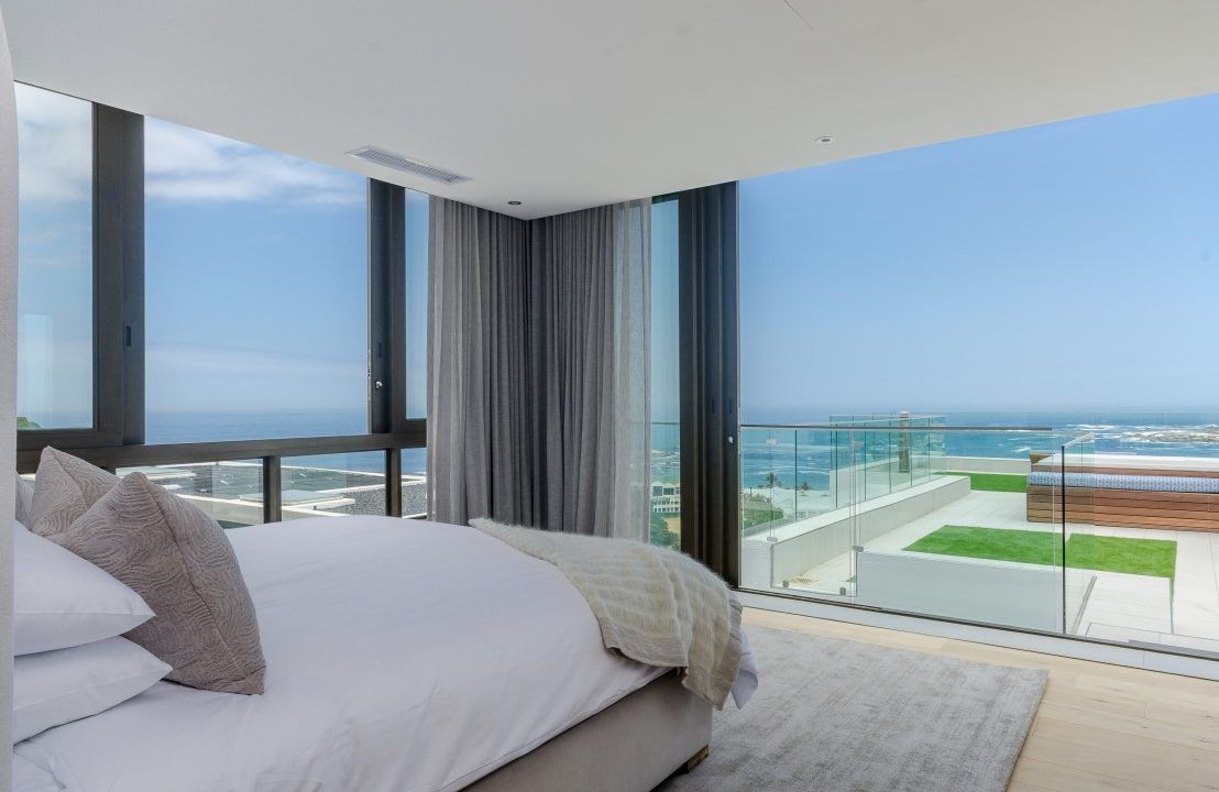 6 Bedroom Self-Catering Villa in Camps Bay, photo 8