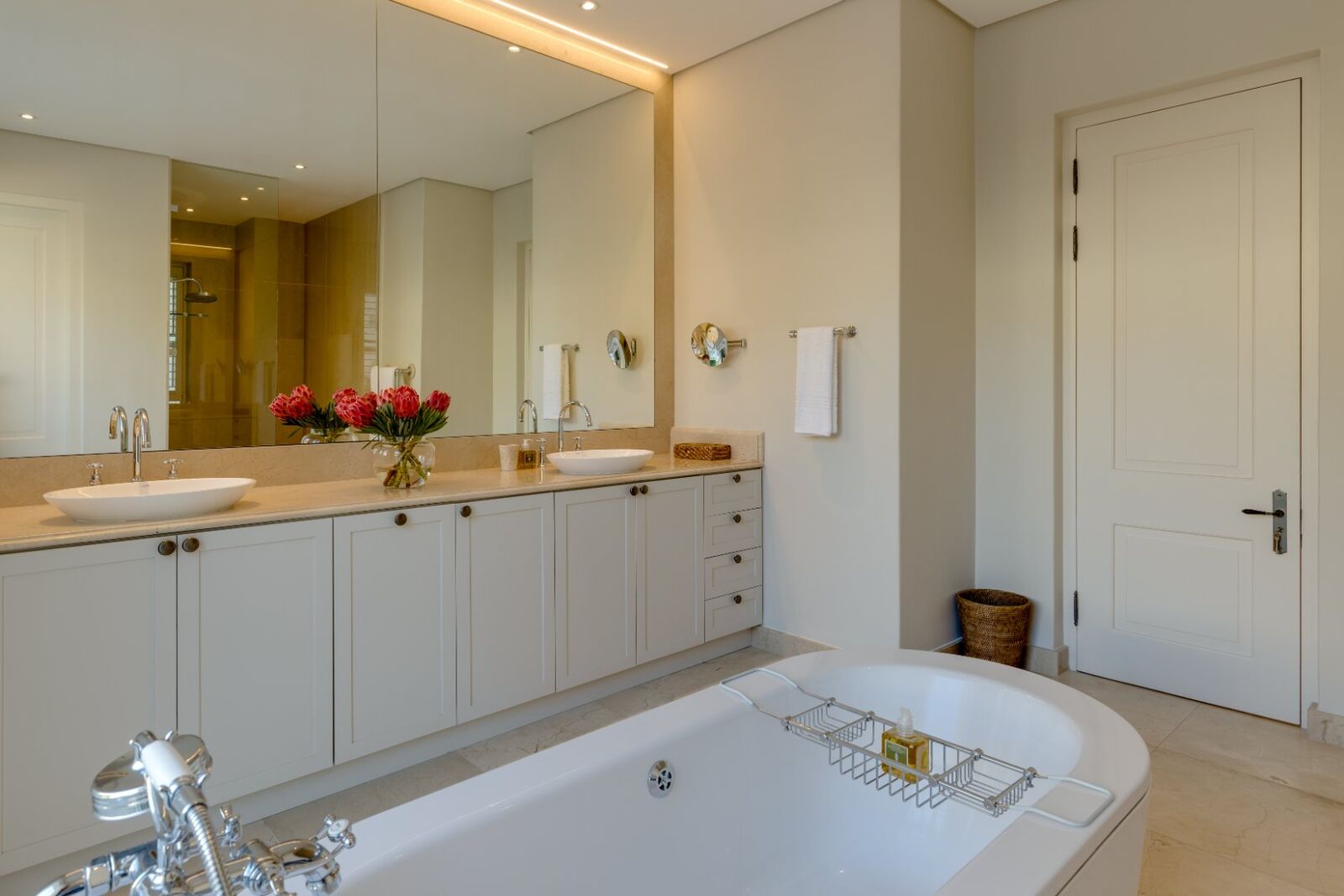 4 Bedroom Self-Catering Villa in Camps Bay, photo 8