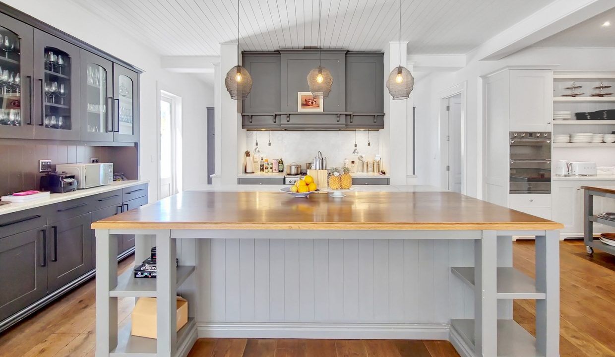 8 Bedroom Self-Catering Villa in Constantia, photo 9