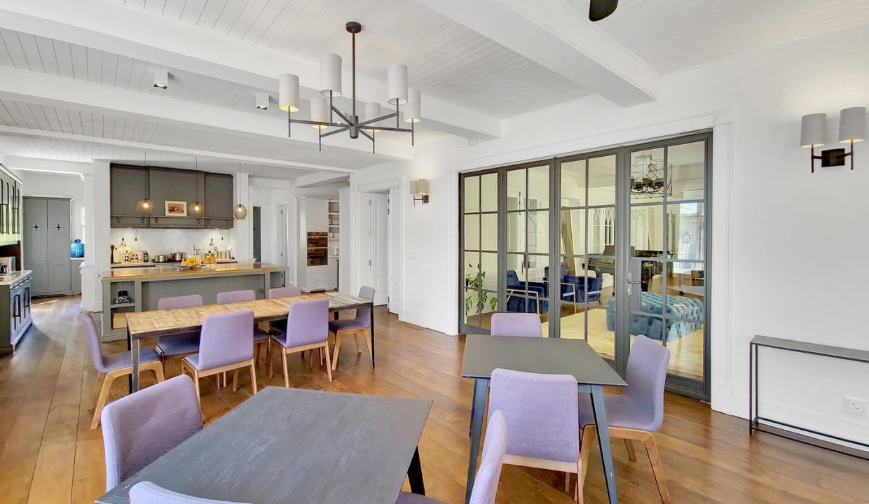 8 Bedroom Self-Catering Villa in Constantia, photo 10