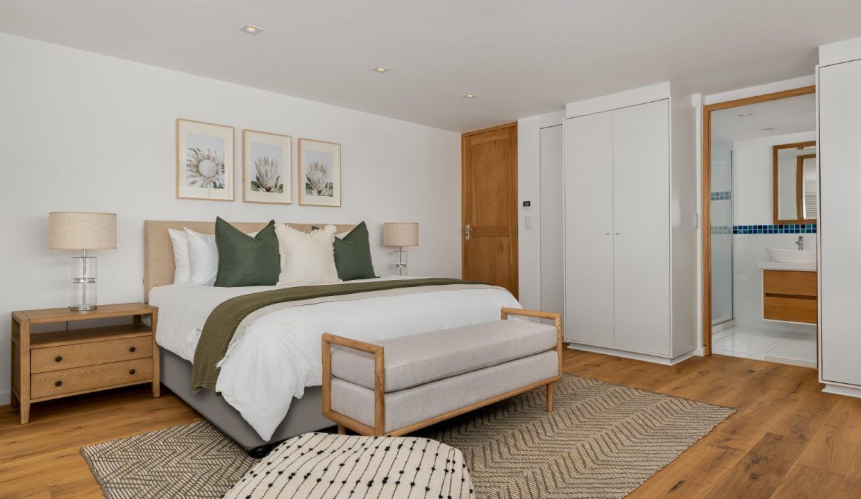 5 Bedroom Self-Catering Villa in Avignon, photo 7