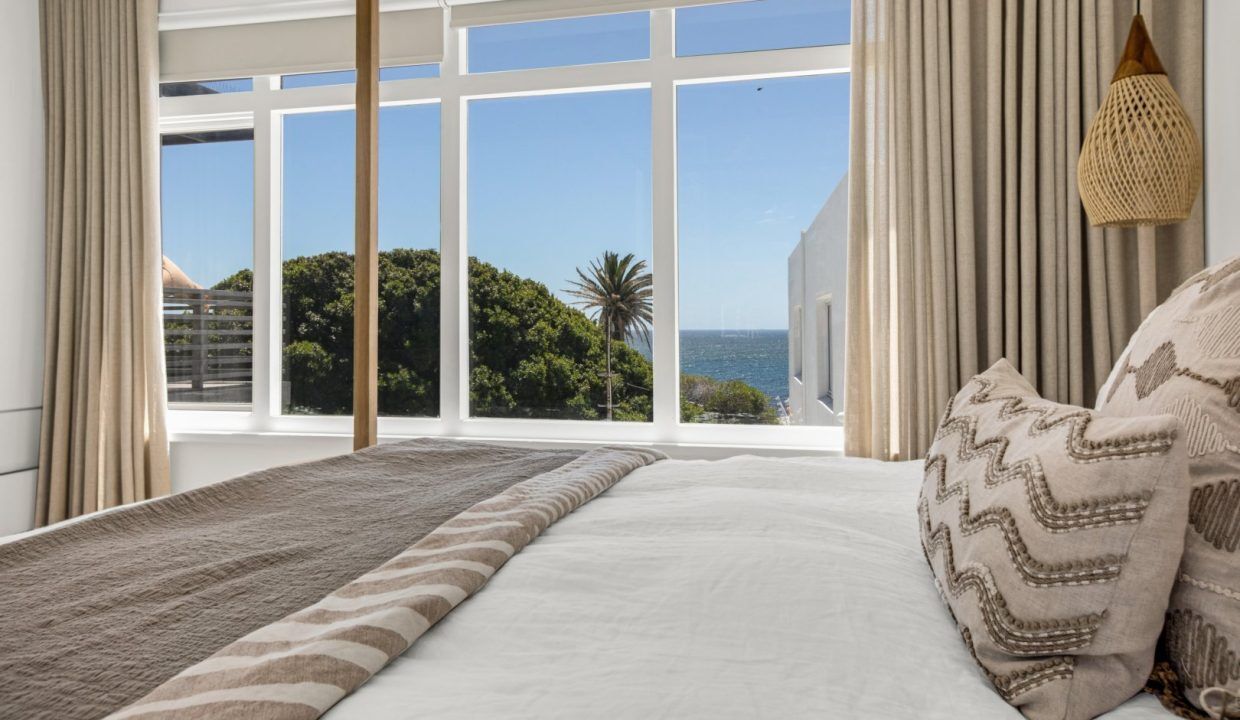 3 Bedroom Self-Catering House in Camps Bay, photo 10